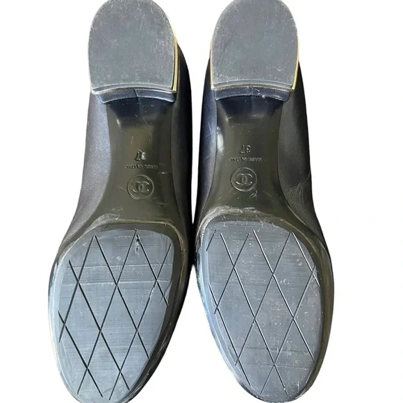 CHANEL Authentic Camellia Flower Shoes 37 - Picture 6 of 6